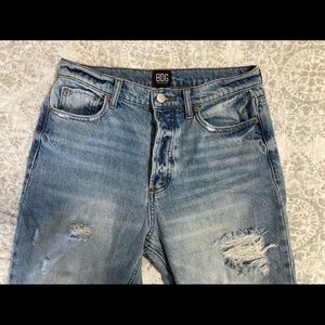 Urban Outfitters Mom Jeans!